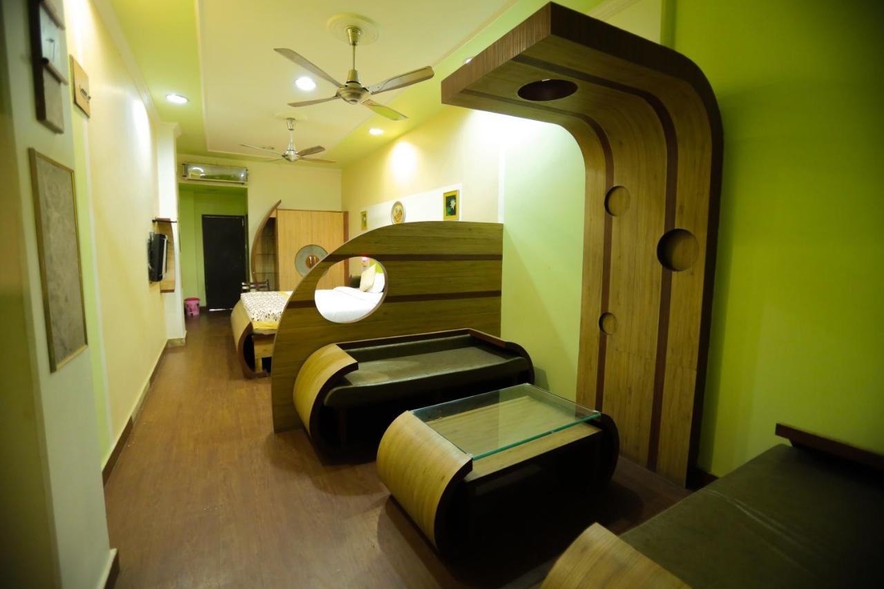 Hotel Vishwanath Bénarès Extérieur photo