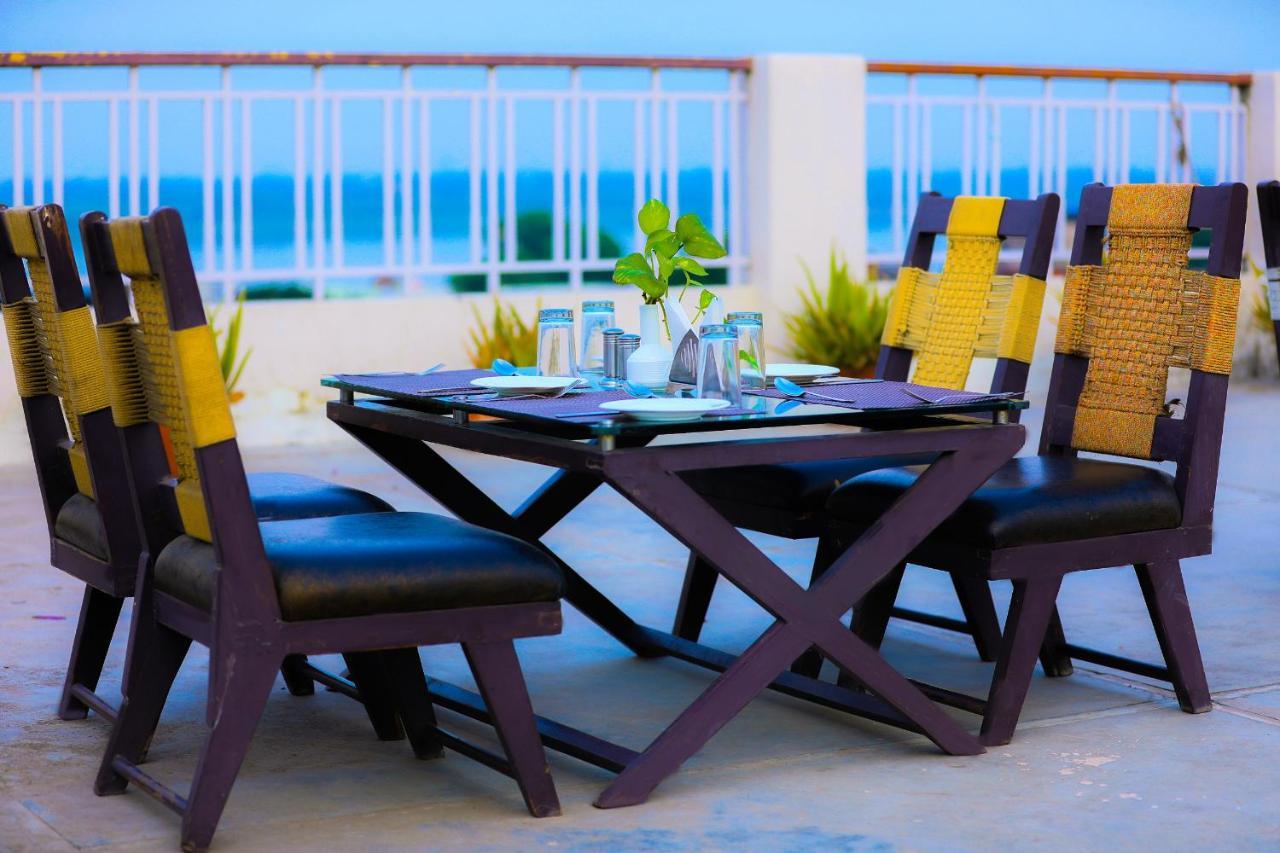 Hotel Vishwanath Bénarès Extérieur photo
