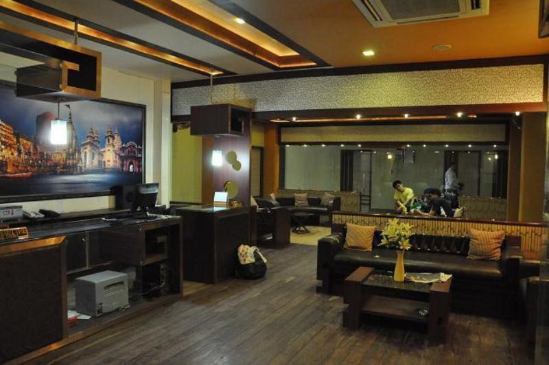 Hotel Vishwanath Bénarès Extérieur photo